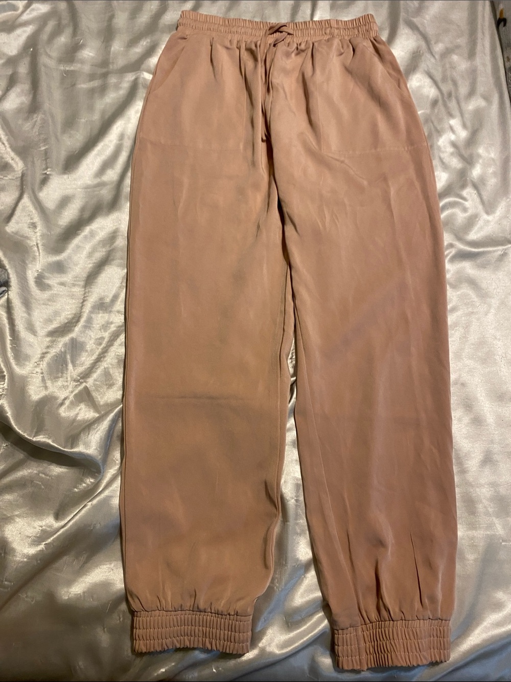 Relaxed Elastic-Waist Jogger Pants in blush pink
